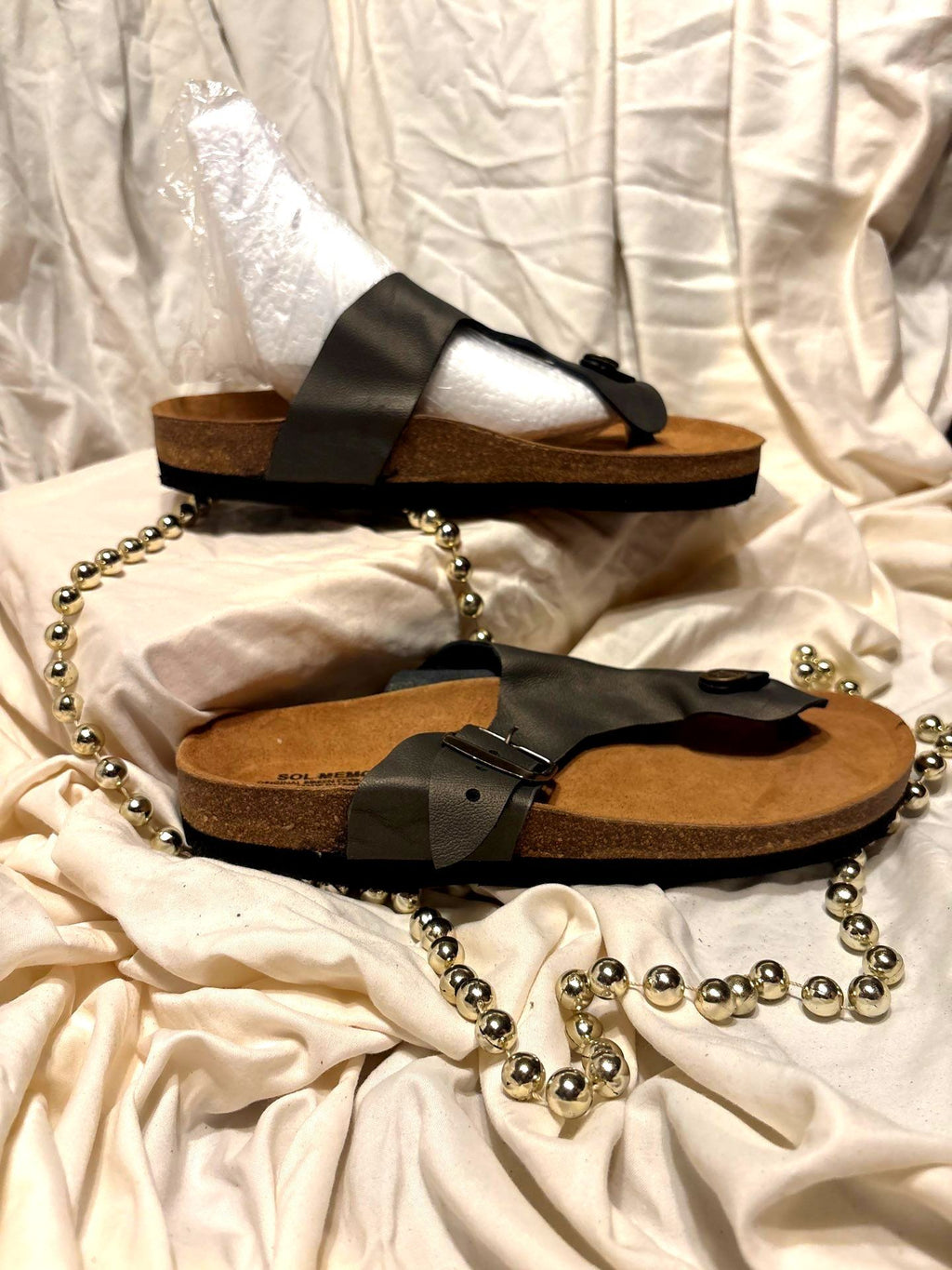 Classic Black Leather Toe-Loop Sandals
